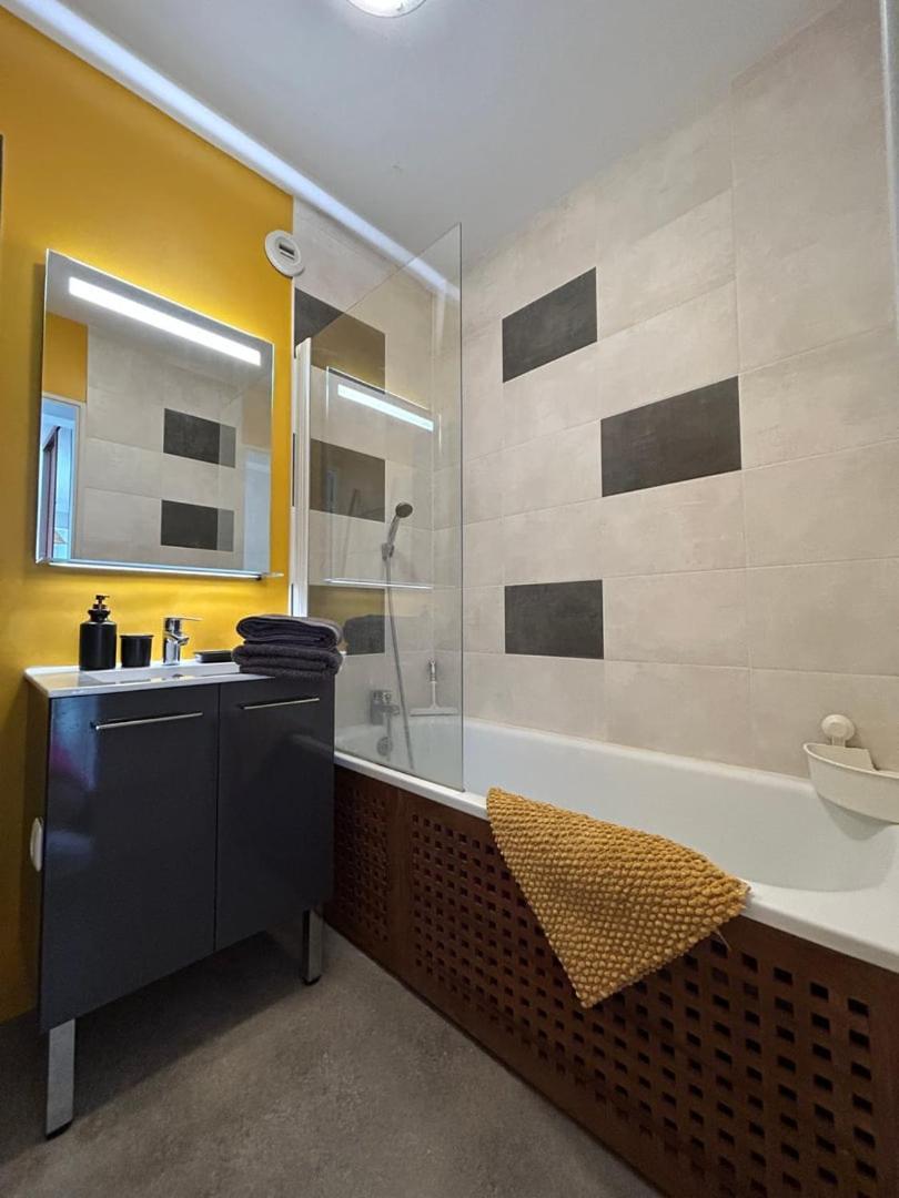 The Belvedere: City Centre With Magnificent Views Apartman Poitiers Kültér fotó
