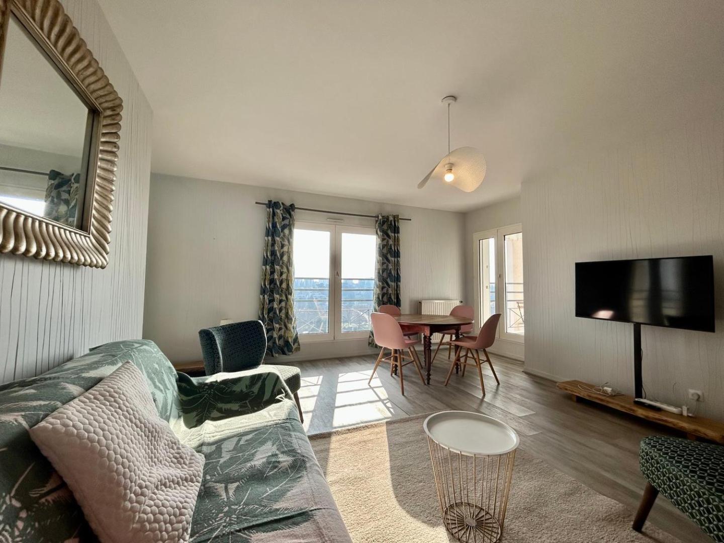 The Belvedere: City Centre With Magnificent Views Apartman Poitiers Kültér fotó