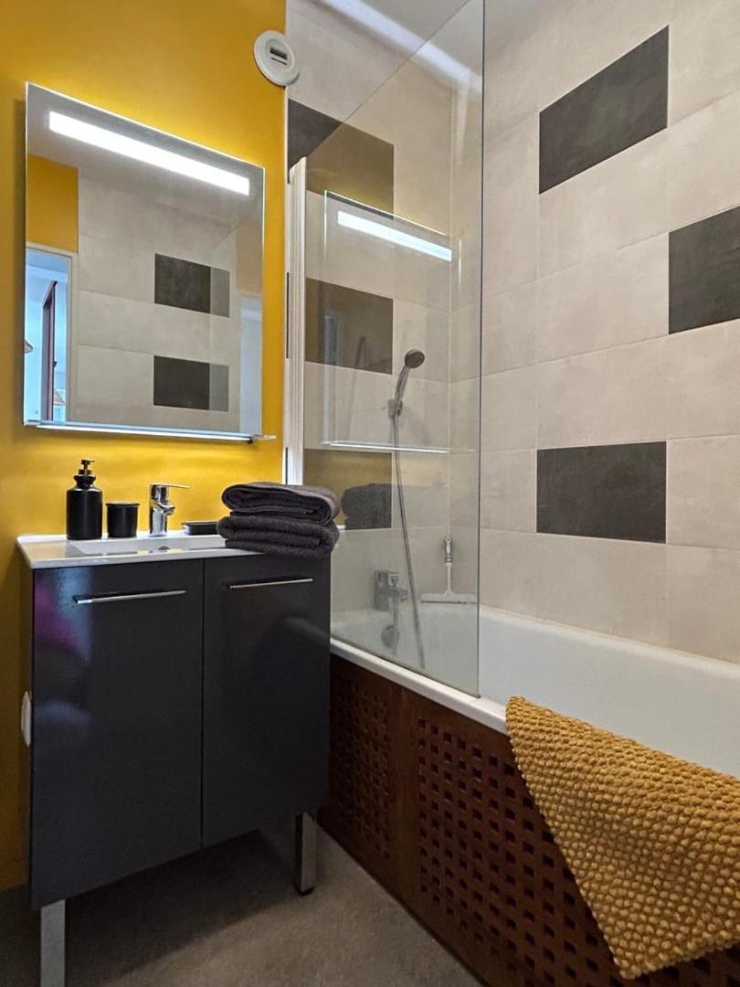 The Belvedere: City Centre With Magnificent Views Apartman Poitiers Kültér fotó